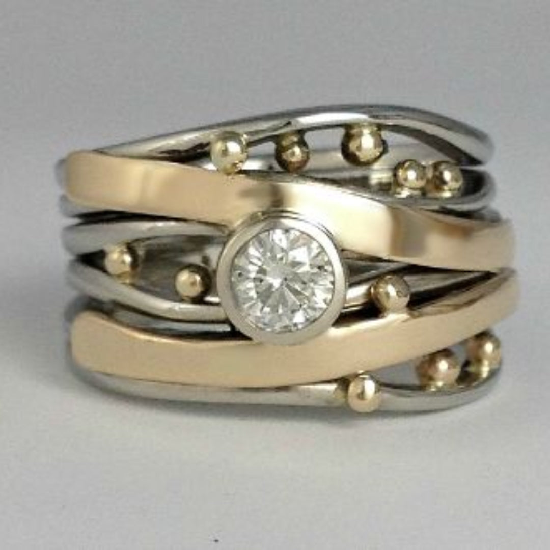 Vintage Ring med Indlagt Zirconia i Guld